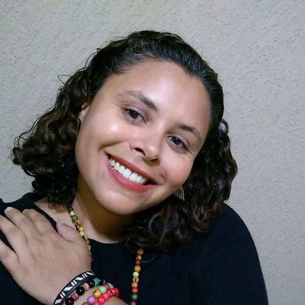 Foto de Vivian Tatiene Nunes Campos